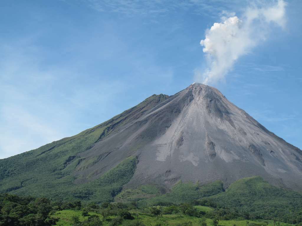 Hotel Montana De Fuego Resort And Spa La Fortuna Екстер'єр фото